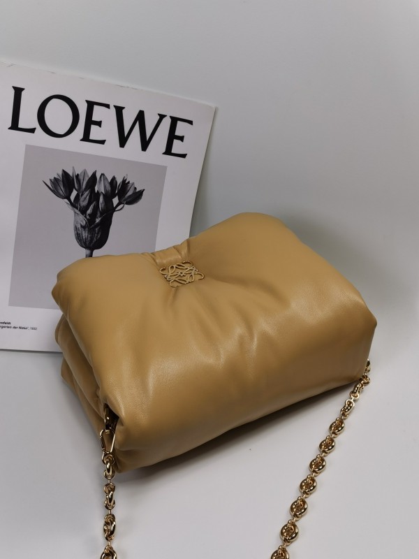 Loewe 248 7