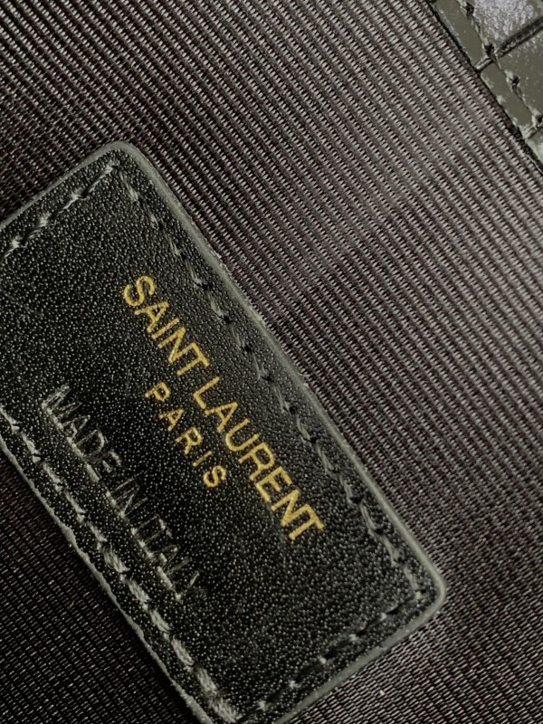 YSL 043 7