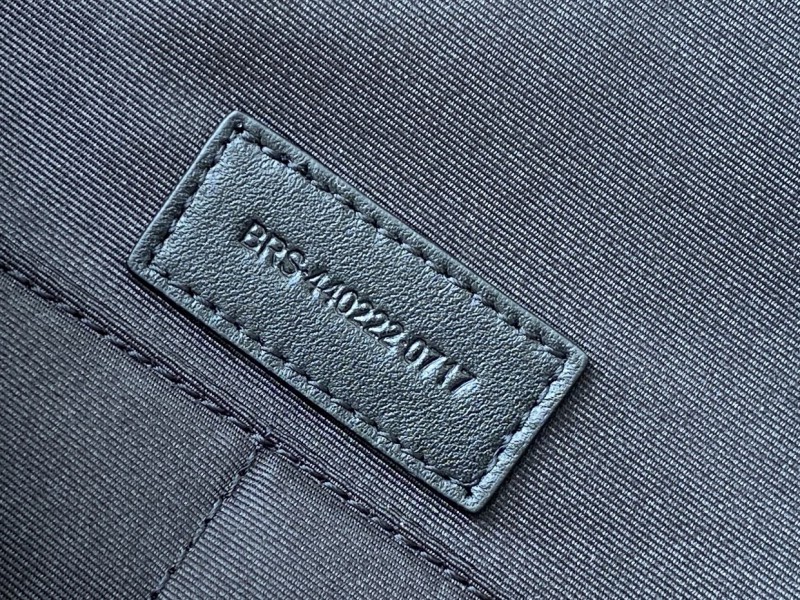 YSL 070 7