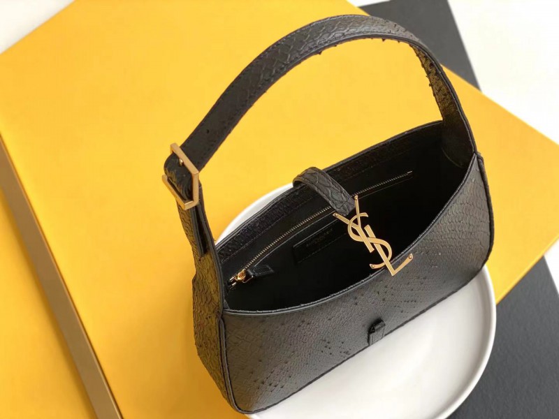 YSL 160 7