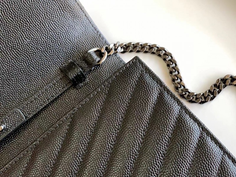 YSL 245 7