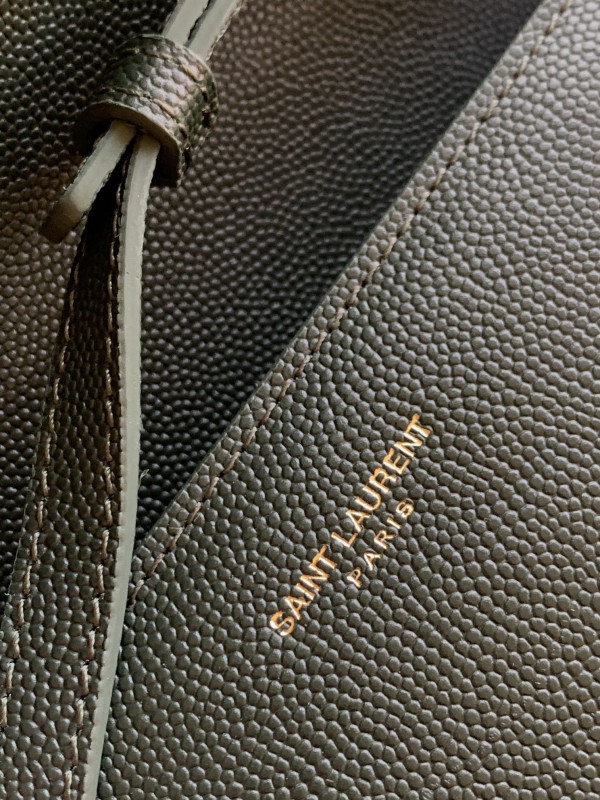 YSL 302 7