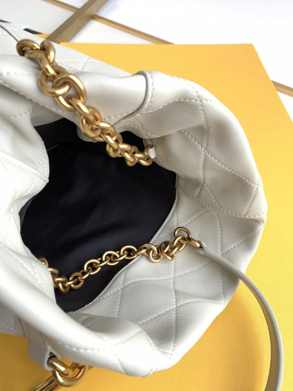 YSL 424 7
