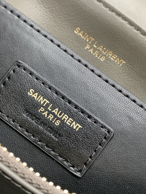 YSL 426 7