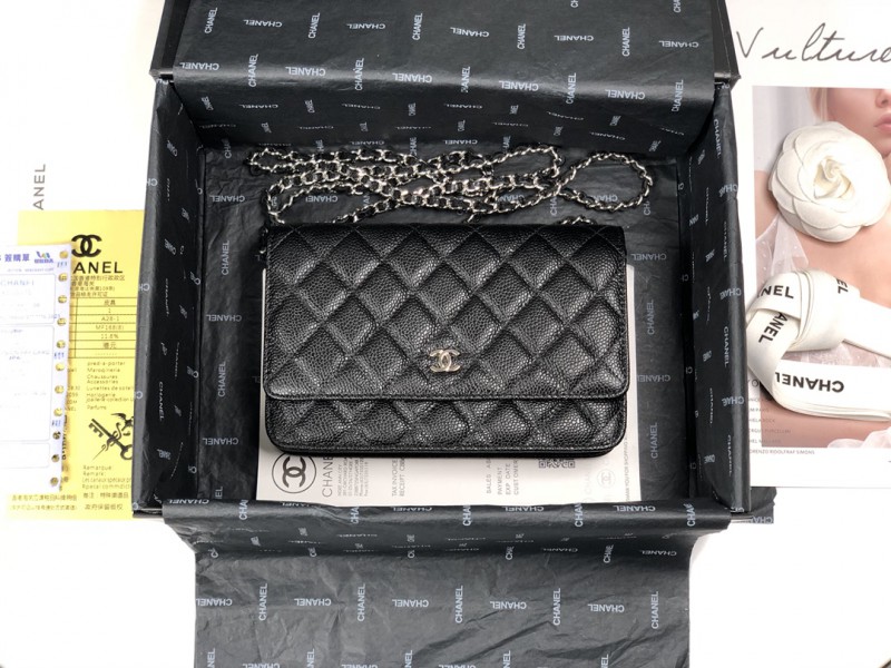 Chanel 001 7