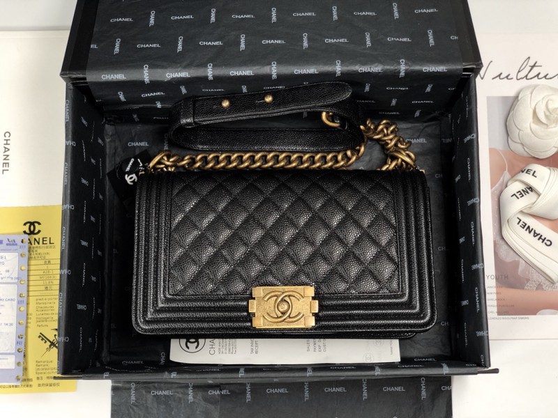 Chanel 082 7