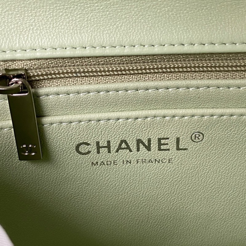 Chanel 208 7