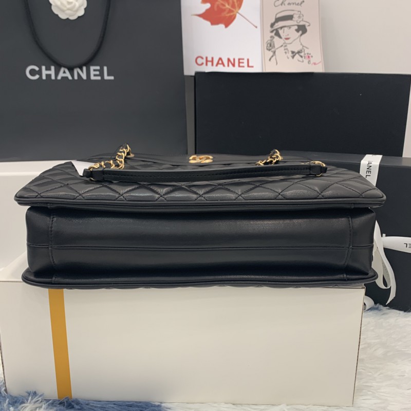 Chanel 550 7