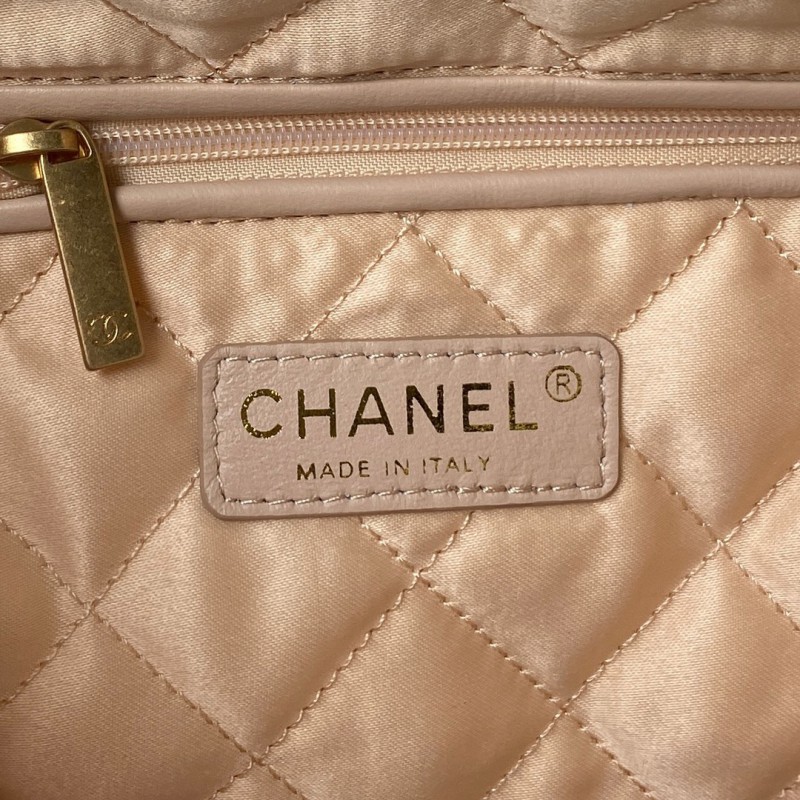 Chanel 586 7