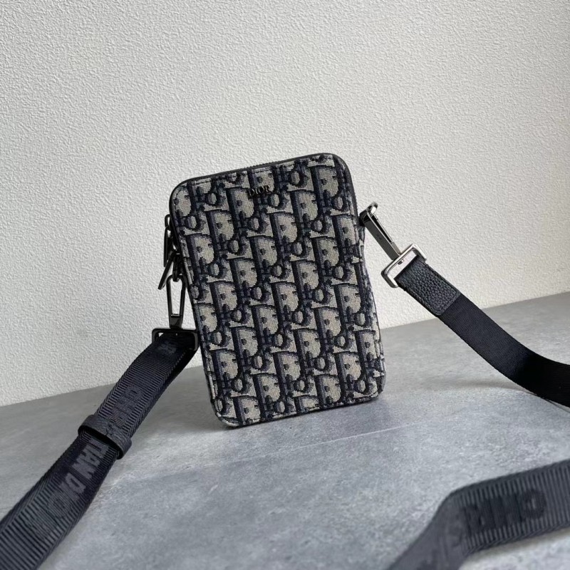 Dior 070 8