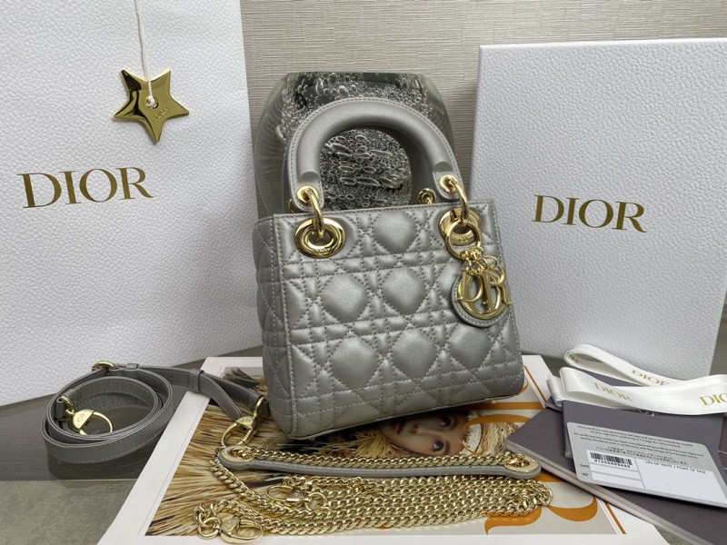 Dior 071 8