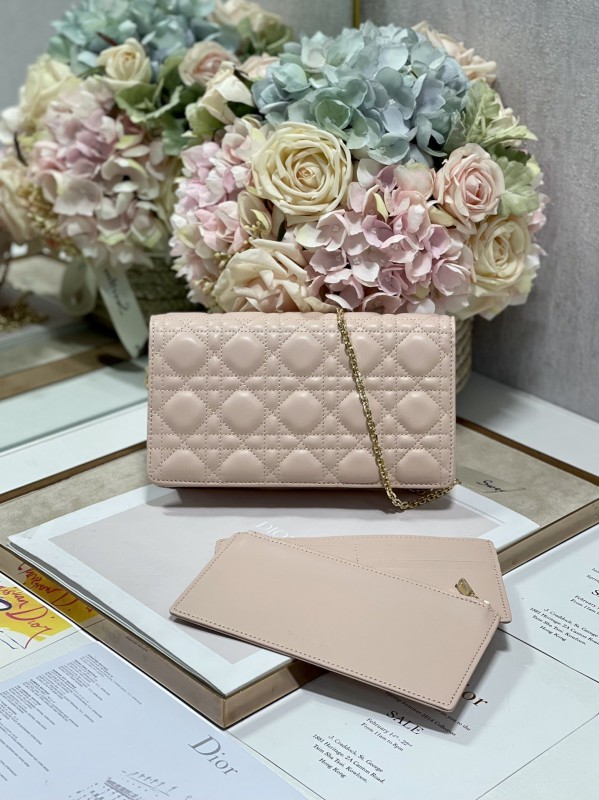 Dior 074 8