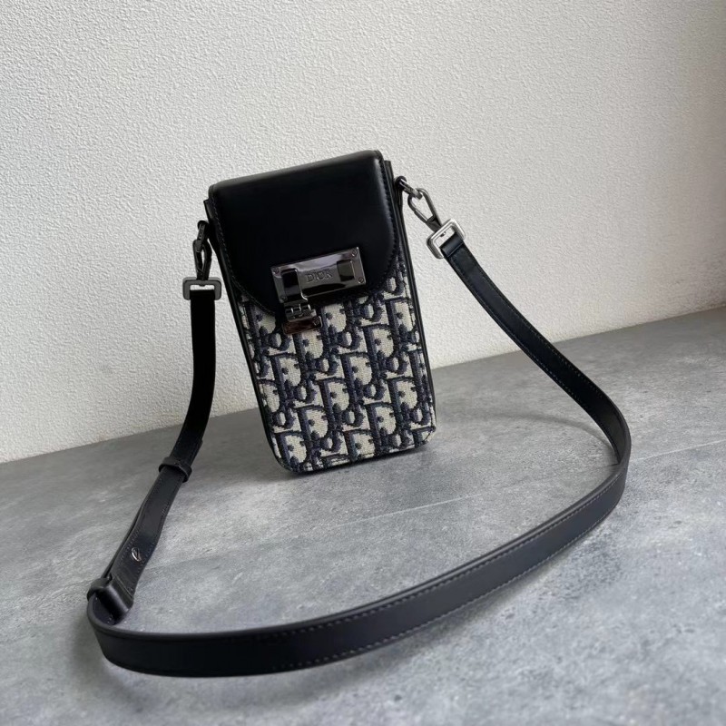 Dior 135 8