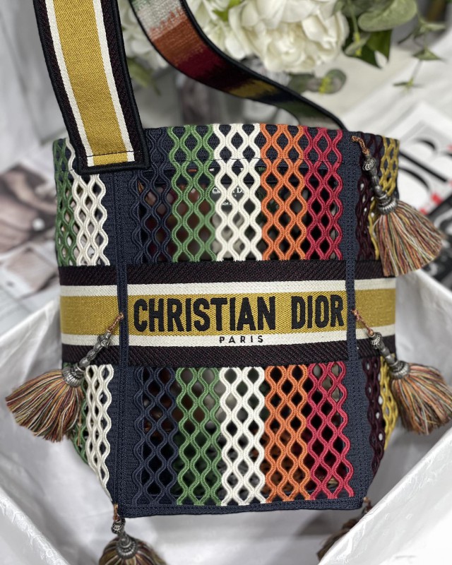 Dior 137 8