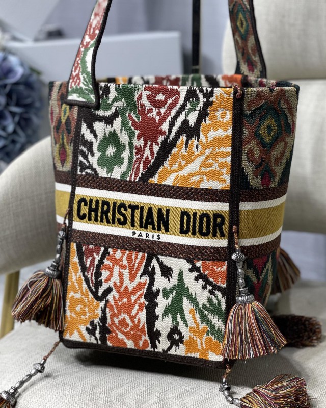 Dior 138 8
