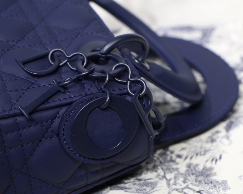 Dior 156 8
