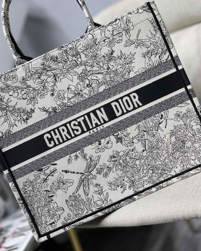 Dior 183 8