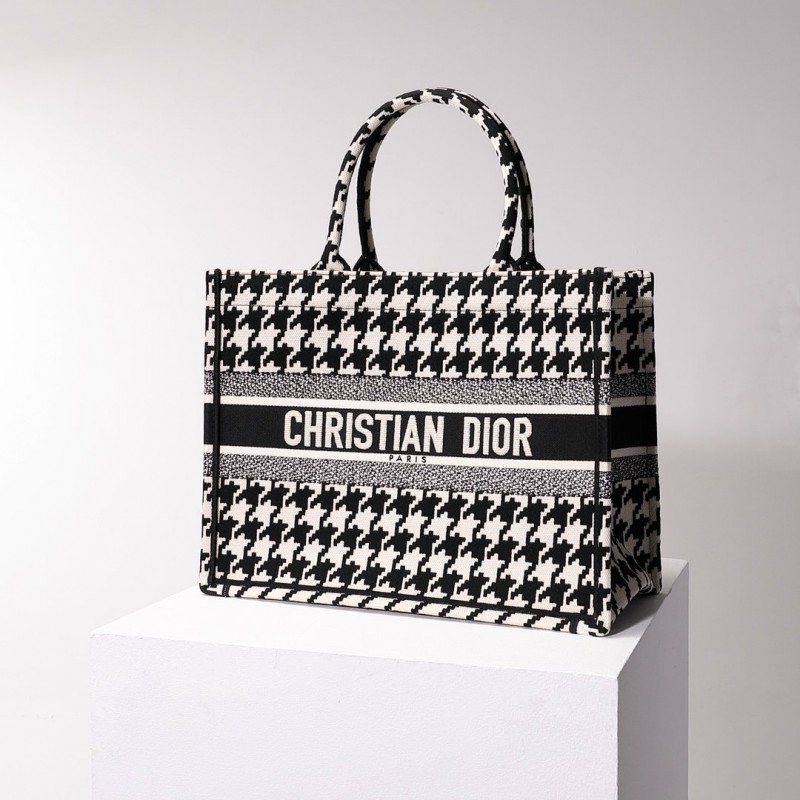 Dior 184 8
