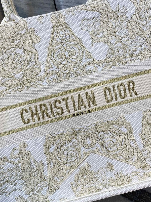 Dior 191 8