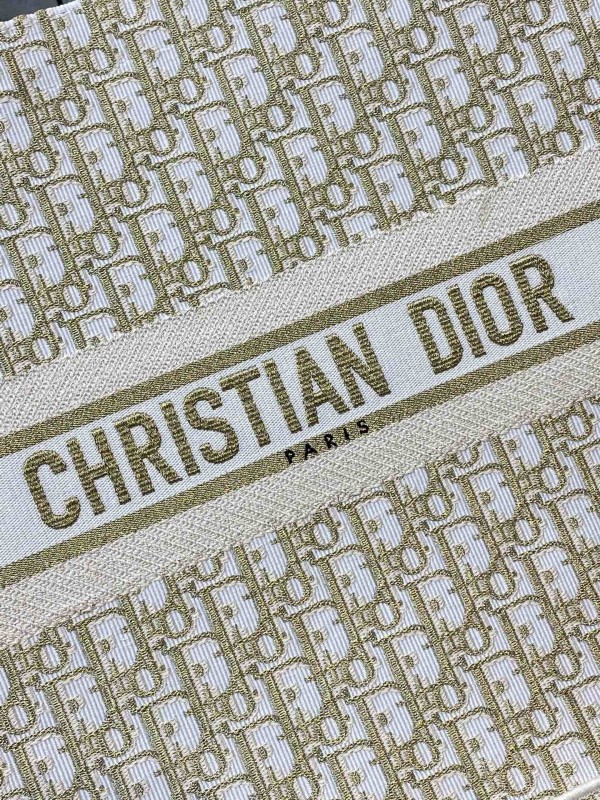 Dior 198 8