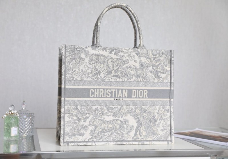 Dior 219 8