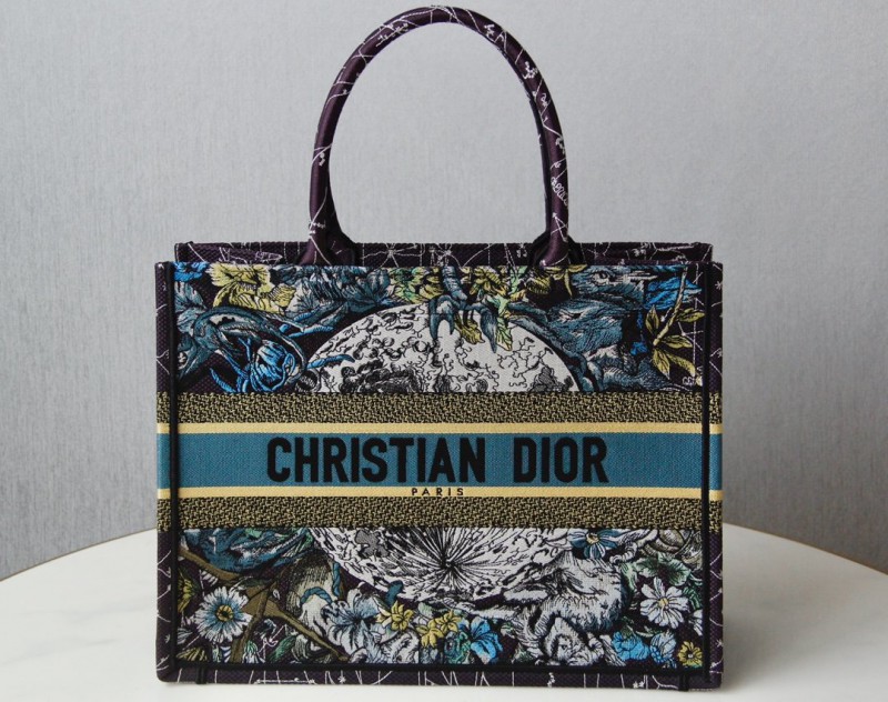 Dior 227 8