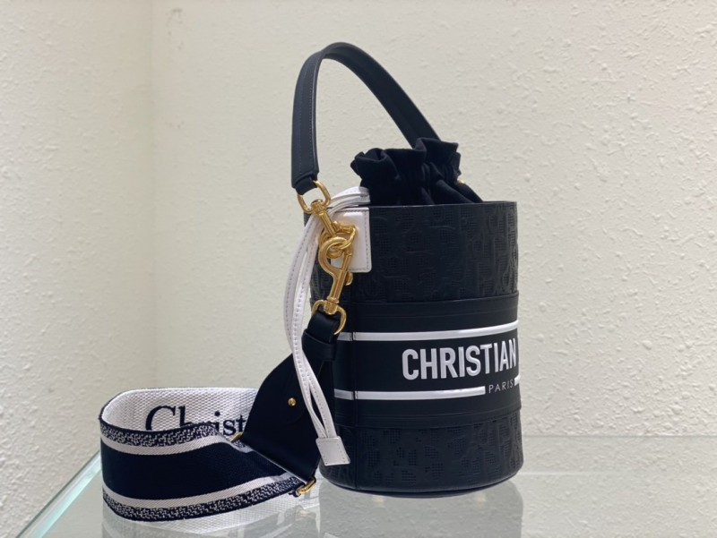 Dior 238 8