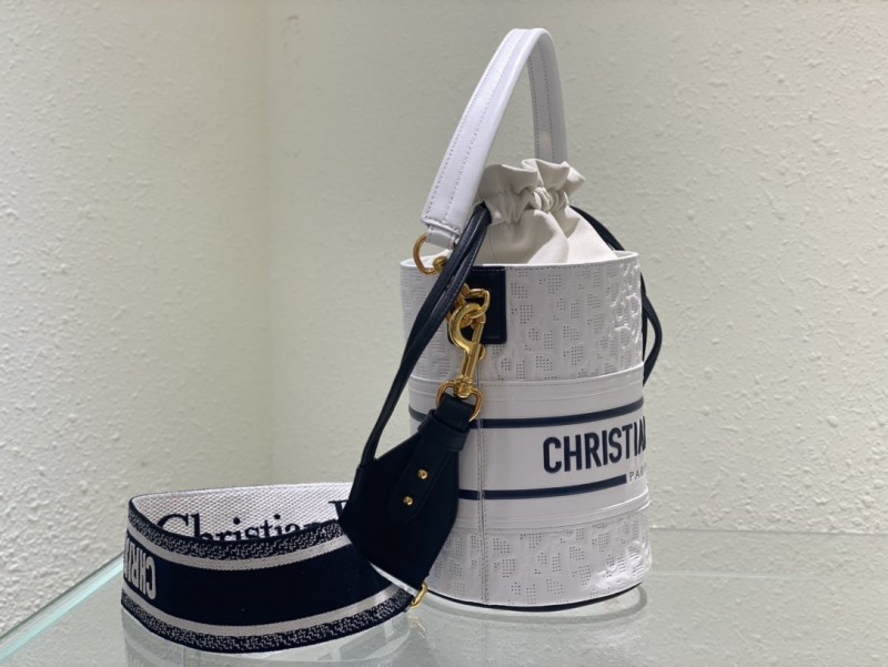 Dior 240 8