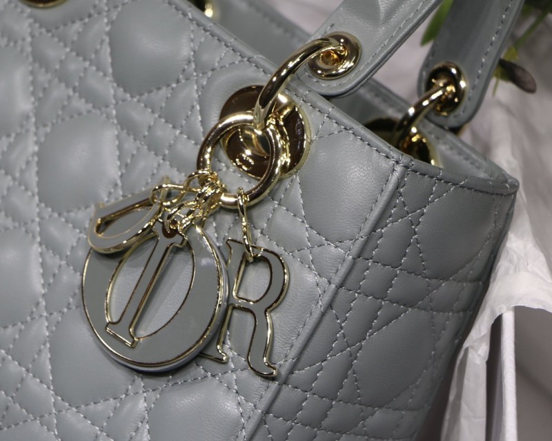 Dior 253 7