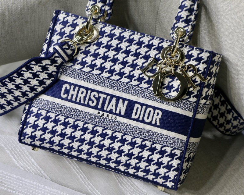 Dior 269 8