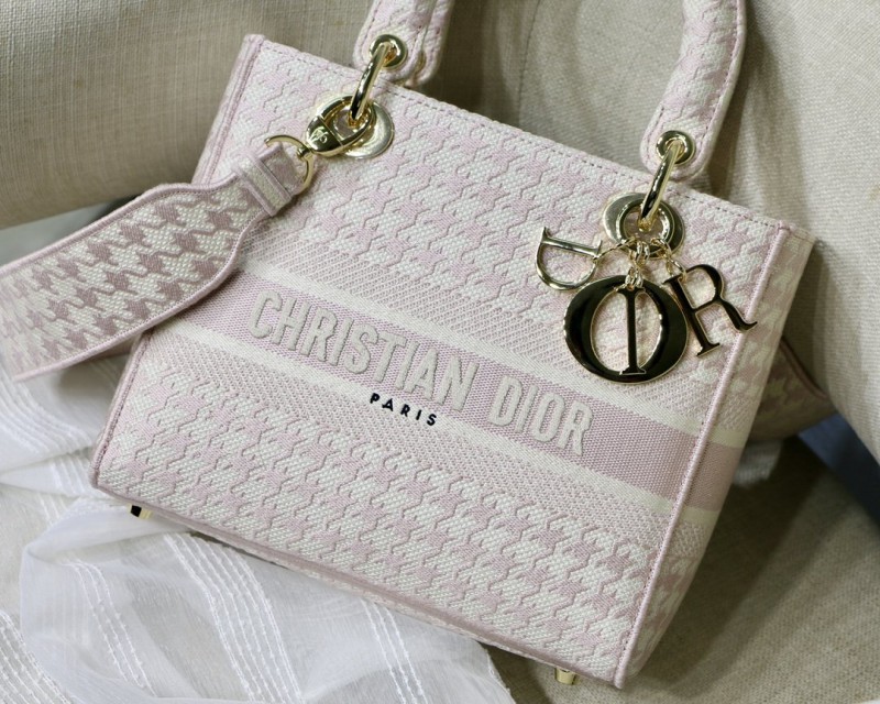 Dior 270 8