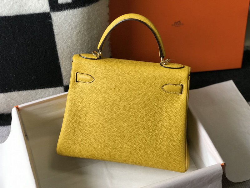 Hermes 010 8