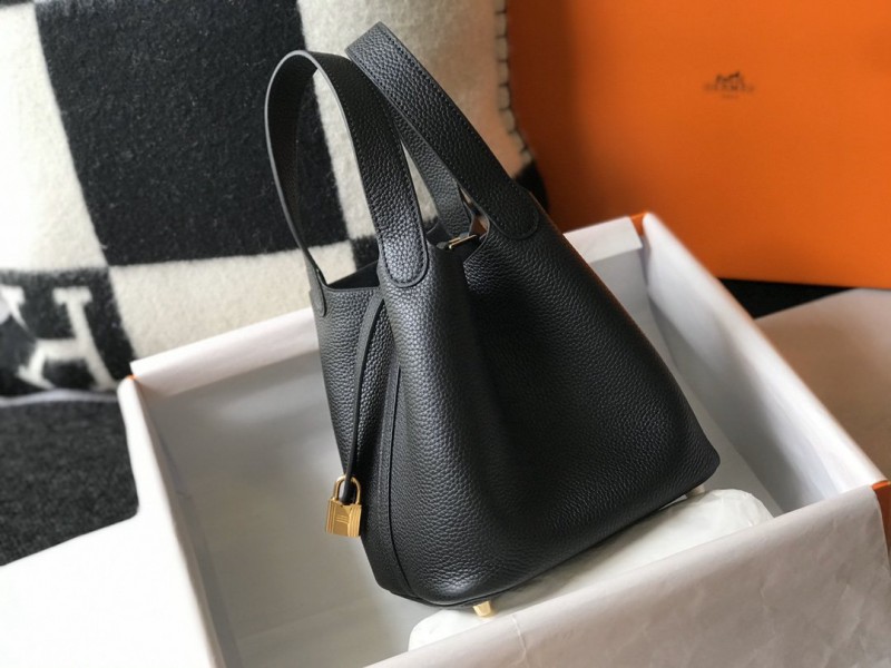 Hermes 024 8