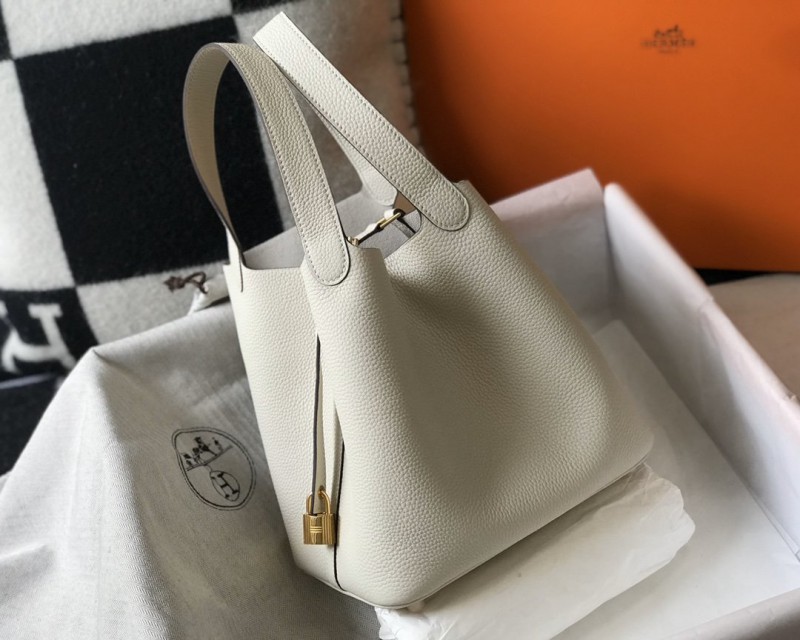 Hermes 036 8