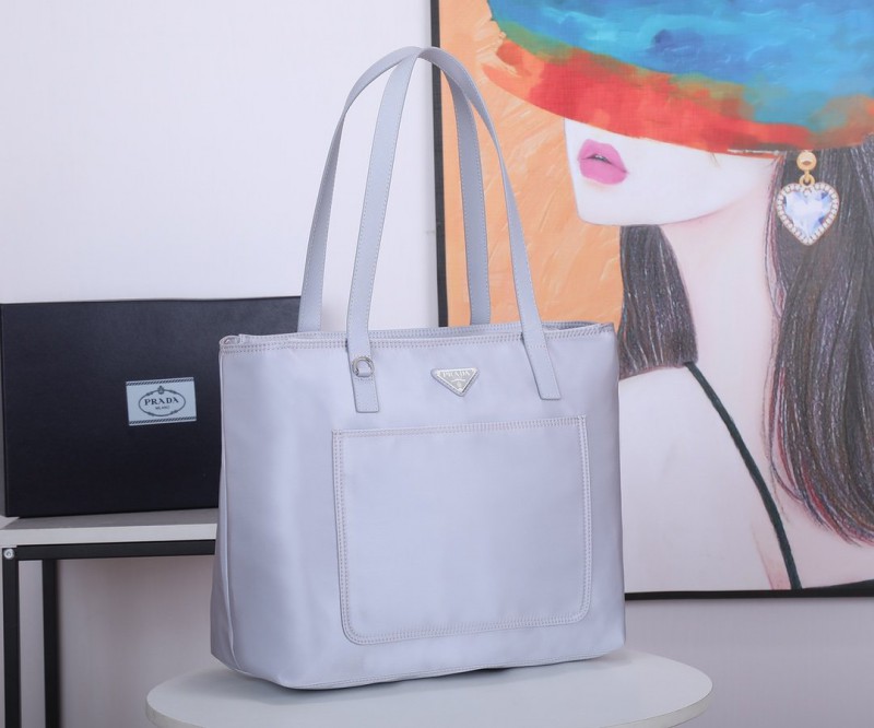 Prada 001 8