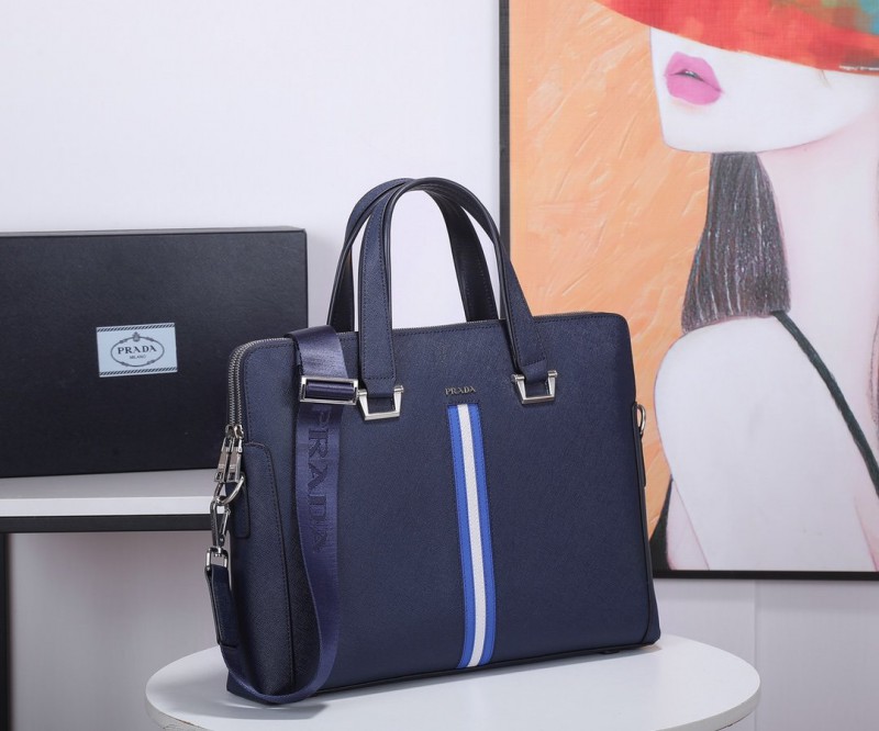 Prada 002 8