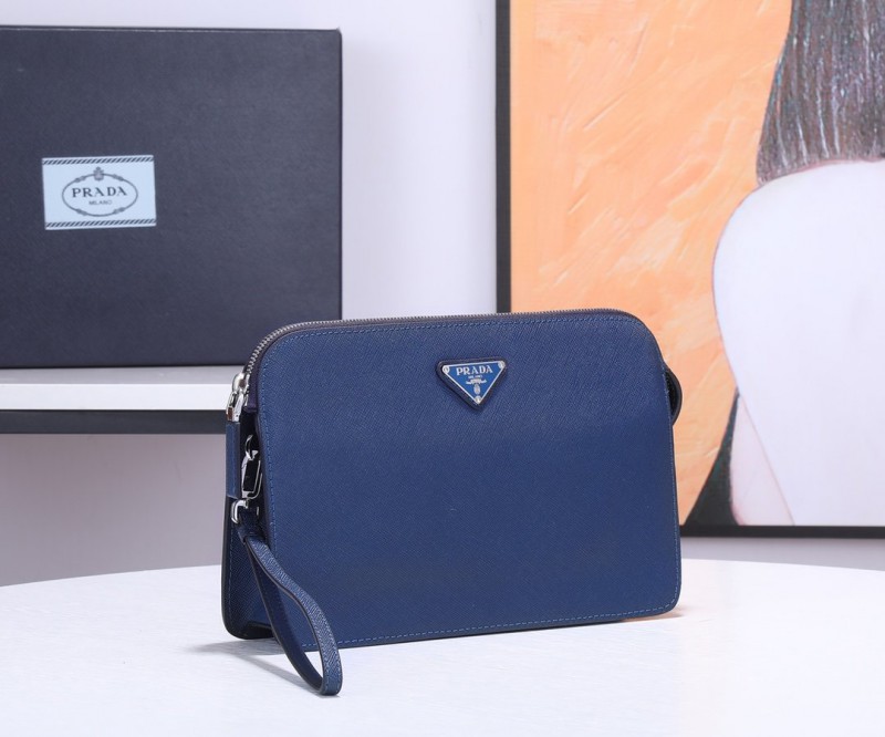 Prada 010 8