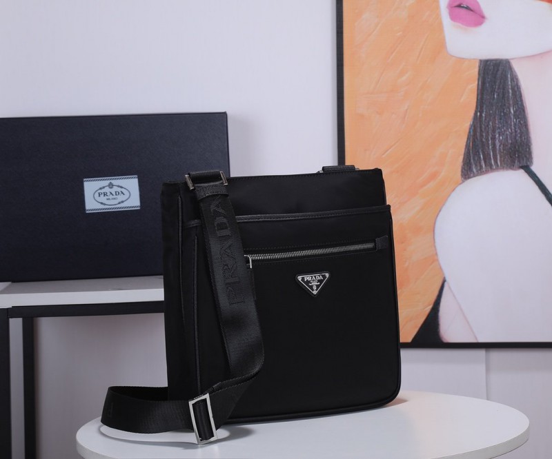 Prada 037 8