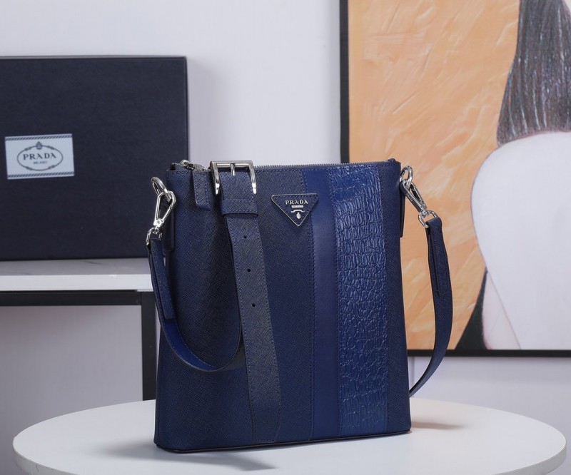 Prada 046 8