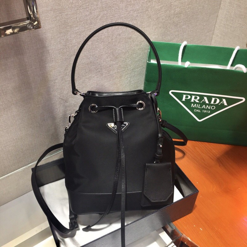 Prada 057 8