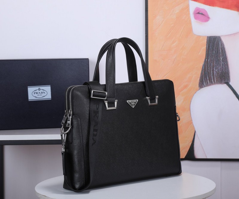 Prada 090 8