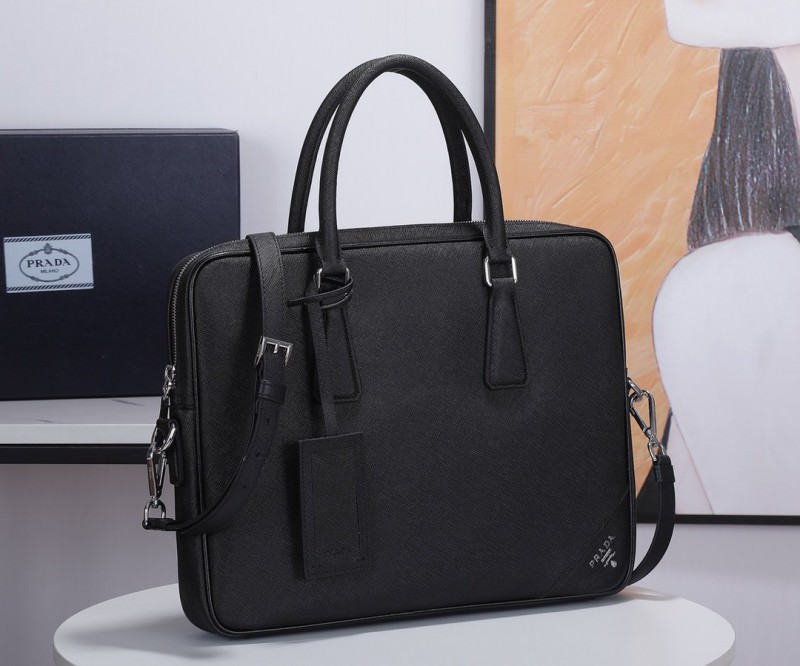 Prada 125 8