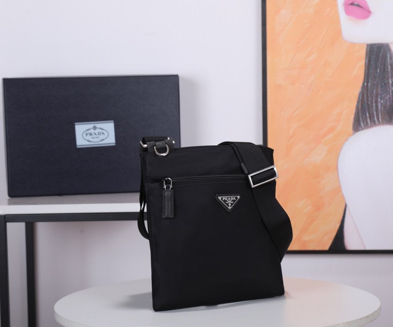 Prada 134 8