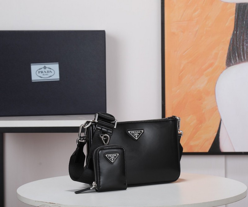 Prada 137 8