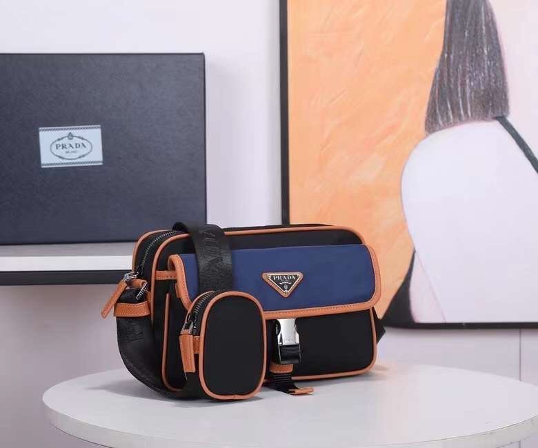 Prada 164 8