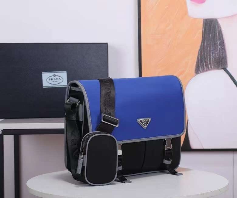 Prada 175 8