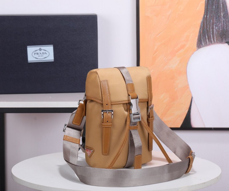 Prada 216 8