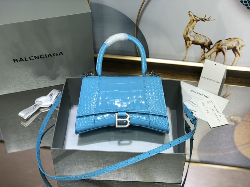 Balenciaga 104 8