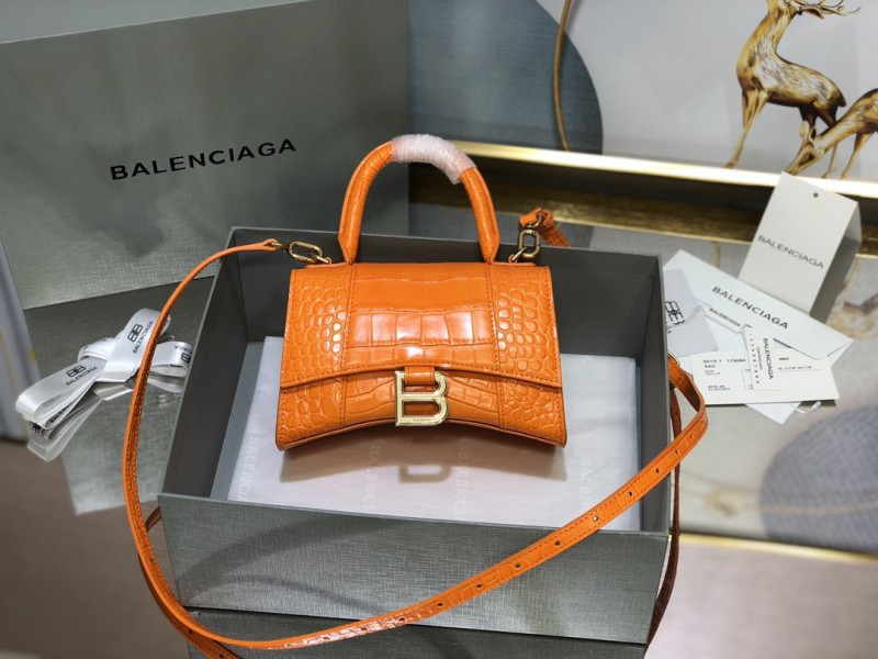 Balenciaga 114 8