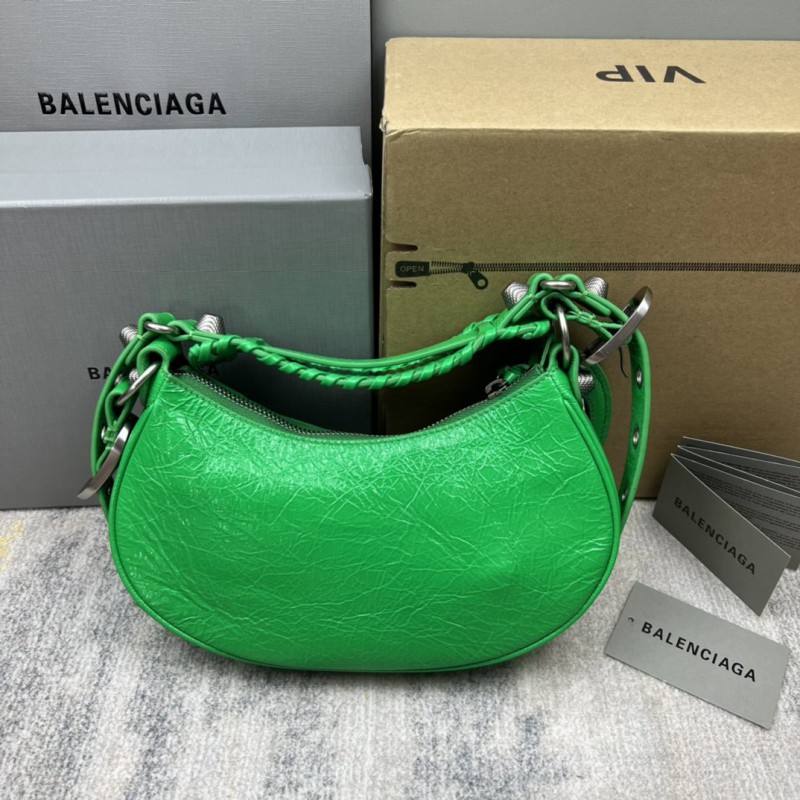 Balenciaga 134 8